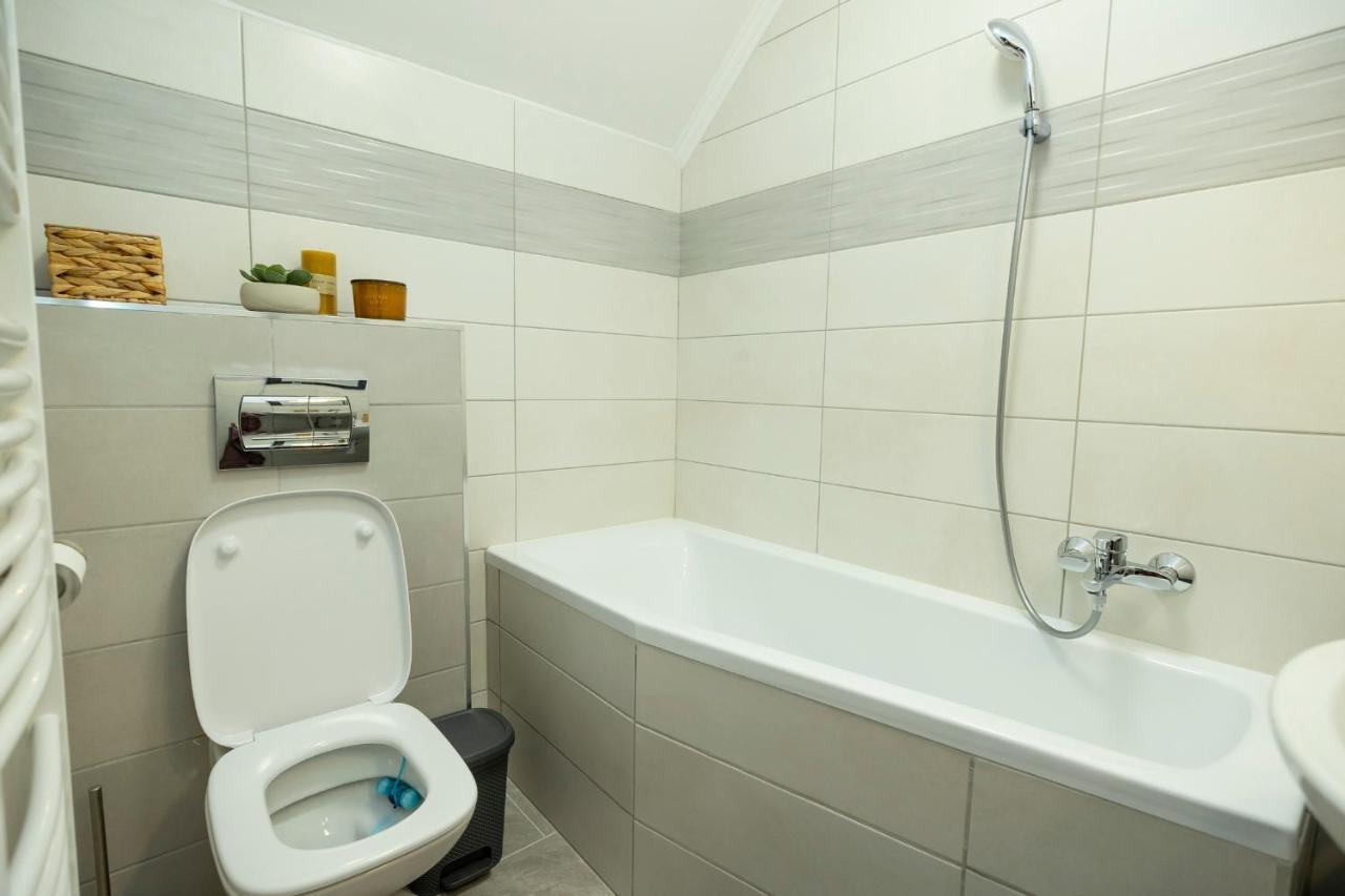 Zsendulo Apartman Apartment Eger Exterior photo